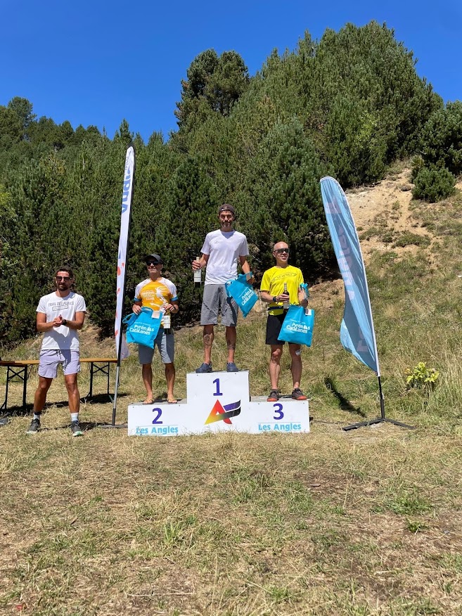 PLuS Nutrition Registered Dietitian Petri Luhio. Sports Nutrition Expert. Professional Online services. Podium photo from Trail de Perics 2025, 3rd place.